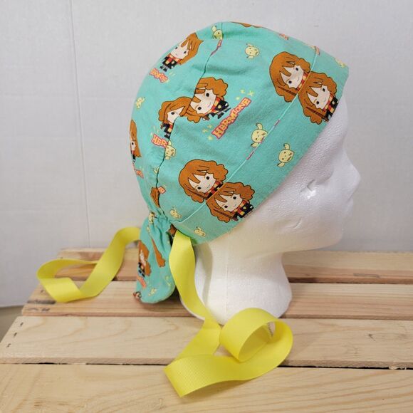 Scrub Hat Harry Potter Hermione Green w/ Yellow Tie - Picture 4 of 5